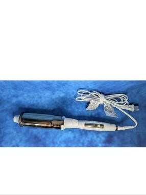 Kristin Ess 2" Titanium Soft Bend Curling Iron Excellent Condition Open Box